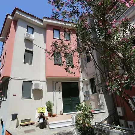 Monte Salonico Free Parking 塞萨洛尼基